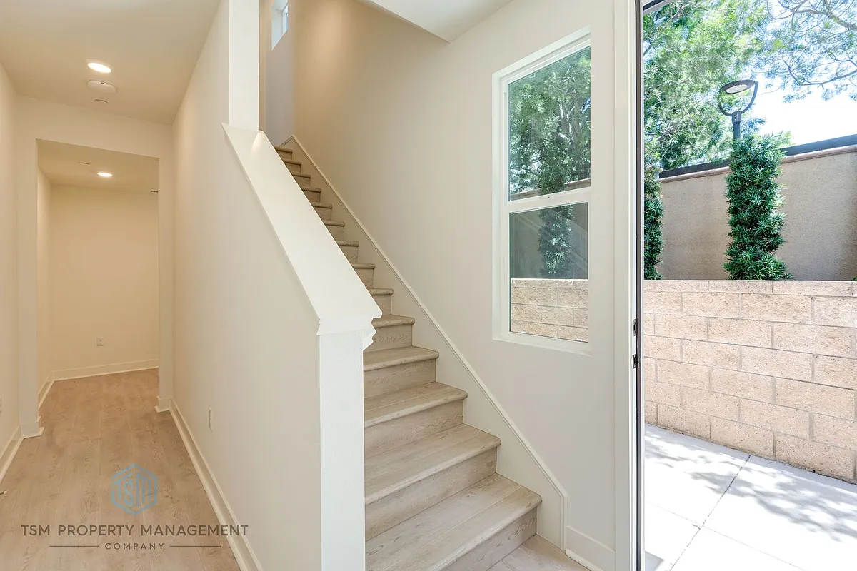 Building Photo - 3559 E Indigo Prado