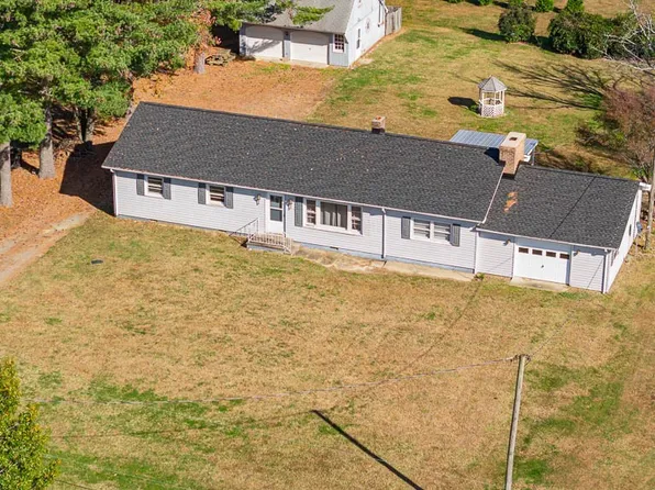 4750 Canal Rd, Farnham, VA 22460