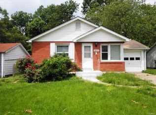 2017 N Hanley Rd, Saint Louis, MO 63114