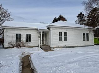 1924 Main St, Stevens Point, WI 54481
