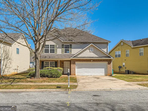 2046 Redwood Trce, Ellenwood, GA 30294