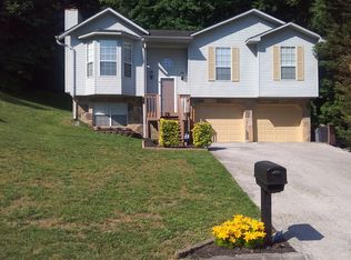 6023 Rolling Ridge Dr, Knoxville, TN 37921