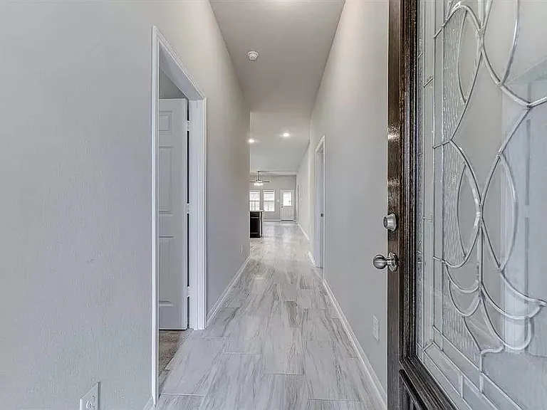 2702 Golden Hills Ct — Photo 12