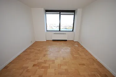 Sold by Yoram Adin, LREB