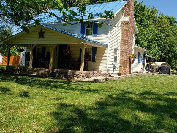 6937 State Highway 66 S, King, NC 27021