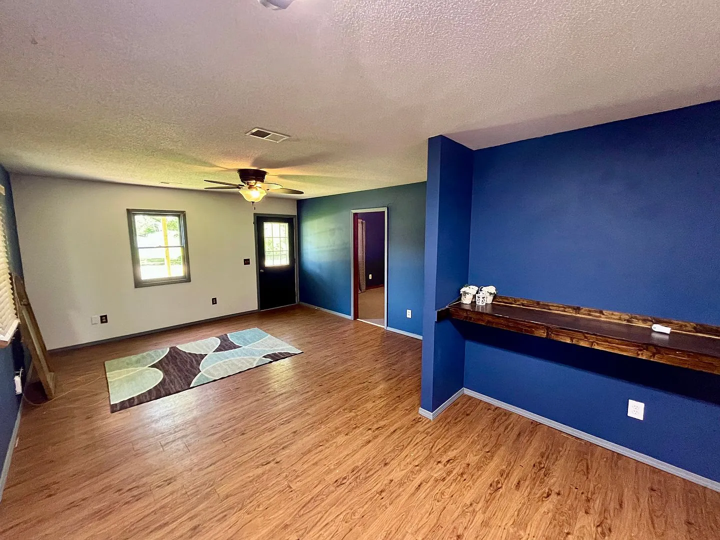 3 Bed | 2 Bath | House — Photo 2