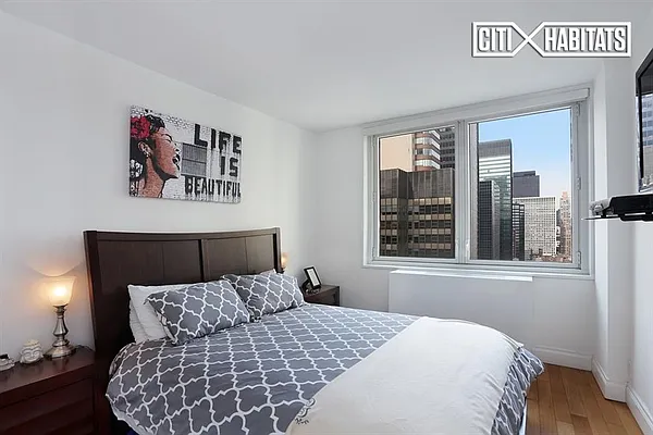 Sold by Citi Habitats | media 10