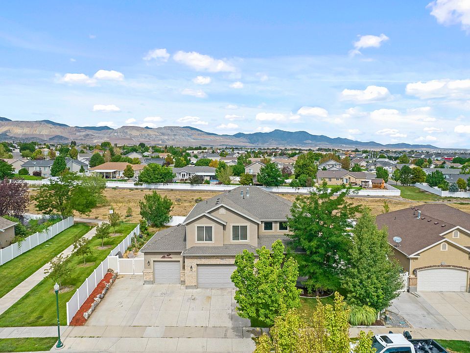 13592 S Crimson Patch Way, Riverton, UT 84096 | MLS #1864769 | Zillow