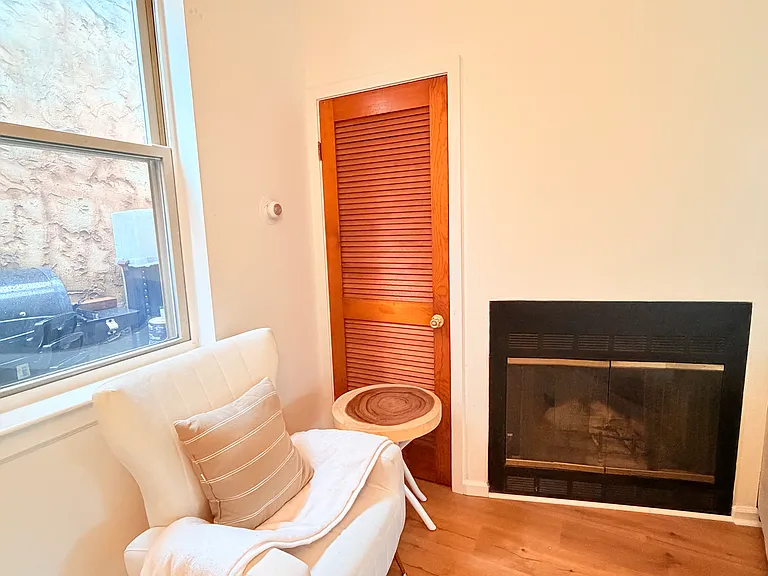 732-734 S 5th St #2 — Photo 7