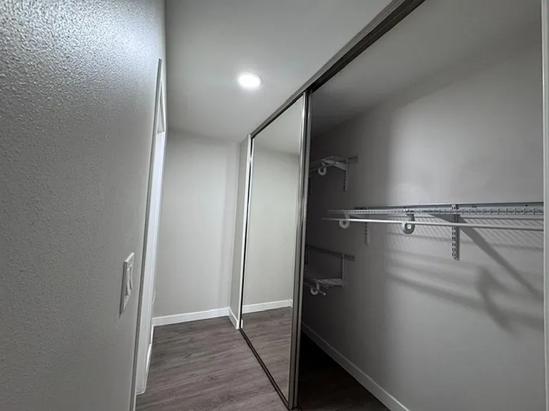 Coronado House — Photo 11
