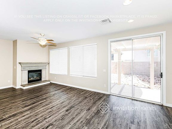 4th image of 646 Pinetop Lake St