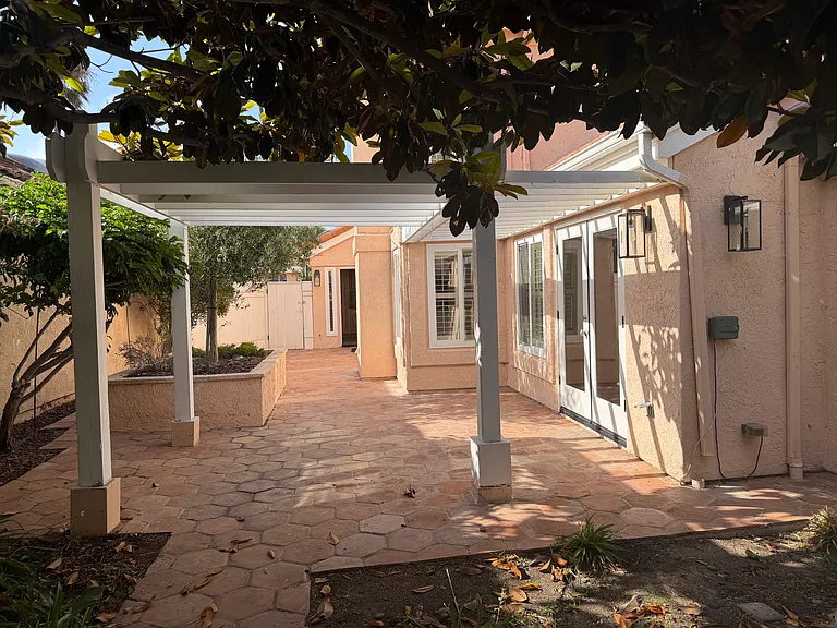 48 Mardi Gras Ct — Photo 13