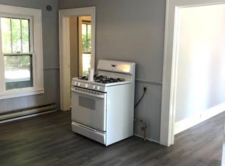 200 1/2 6th St #2, Syracuse, NY 13209