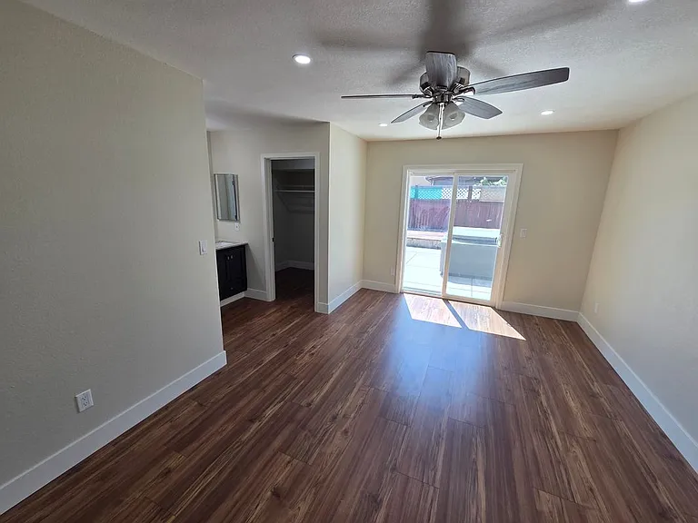 616 Placer Ln — Photo 26