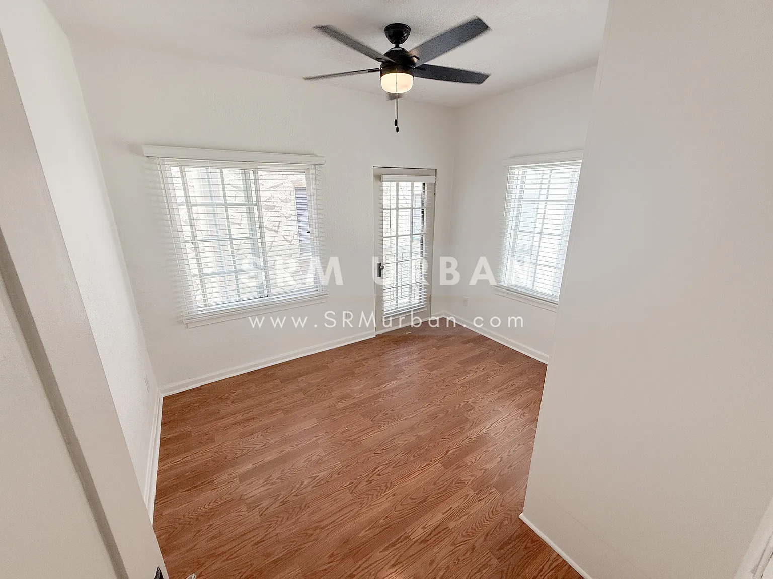2 bed, 750 sqft, $2,585 — Photo 3