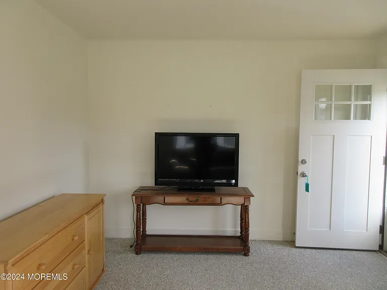323 15th Ave #1 — Photo 6