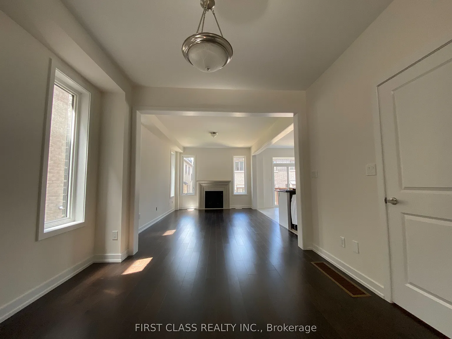 4 bed, $3,880 — Photo 3