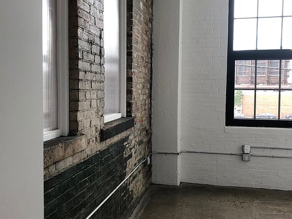 4th image of 145 N 6th St APT 308