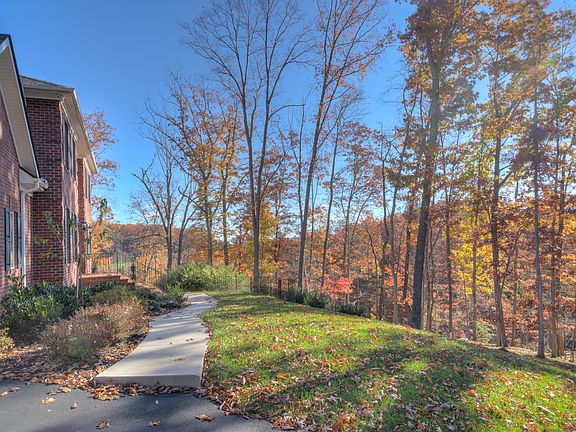 2nd image of 831 Coalwood Way