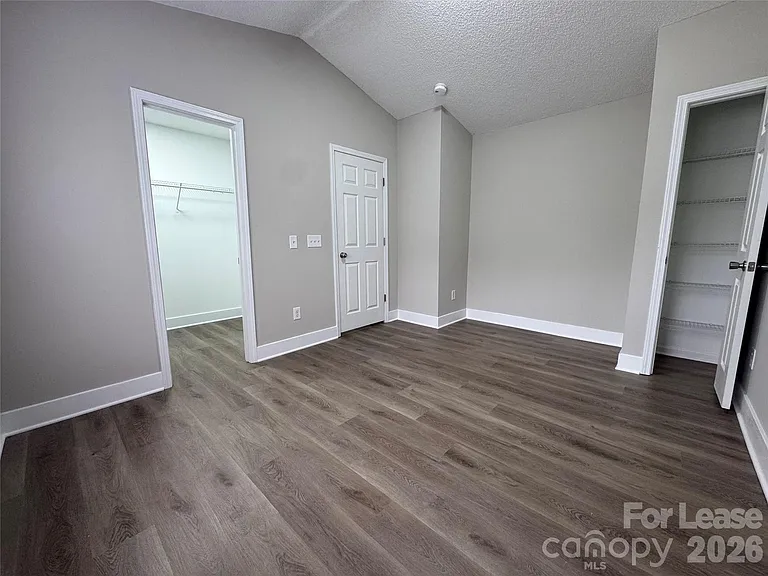 3251 Blythe Ridge Ct — Photo 17