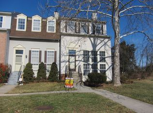 3613 Sweethorn Ct, Fairfax, VA 22033