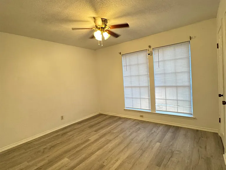 12325 Double Tree Ln — Photo 17