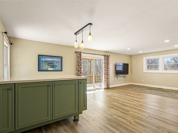 3rd image of 3 Clacton Ln
