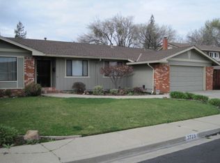 3725 Parkmall Ct, Concord, CA 94519