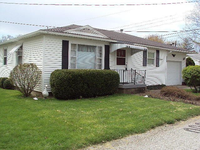 1st image of 309 Bucoba St