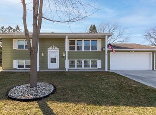 504 Colby Rd, Waterloo, IA 50701