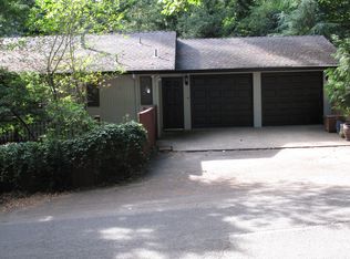 1401 SW Highland Rd, Portland, OR 97221