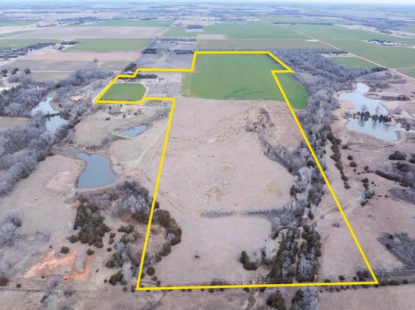 2204 N Chariton St, Kingman, KS 67068