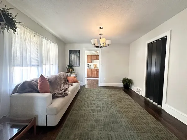 4309 Apple Ave #Up, Cleveland, OH 44113