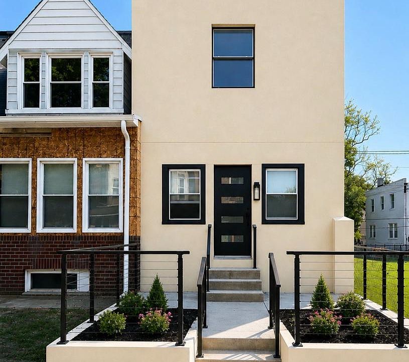 1st image of 2534 Bonaffon St
