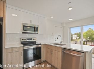 4730 SE Belmont St #11, Portland, OR 97215