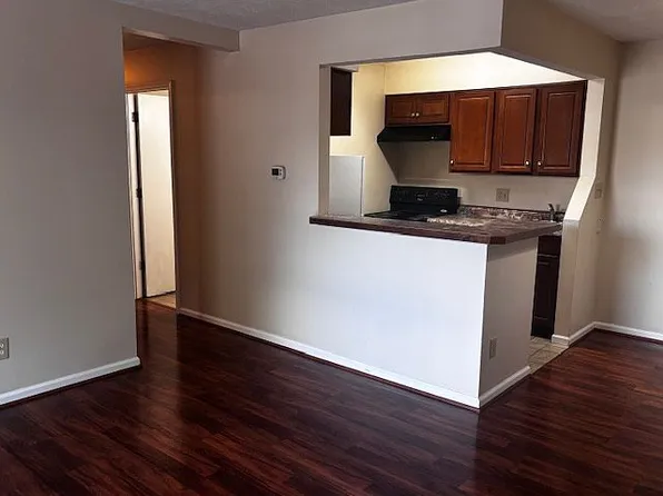 157 Haverford Ct, Hampton, VA 23666