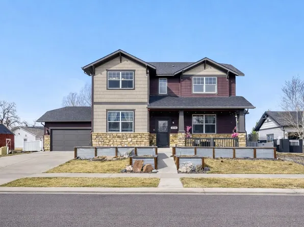 210 Peppler Dr, Longmont, CO 80504