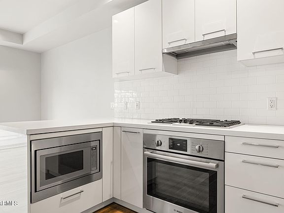 5th image of 4422 N 75th St #2002