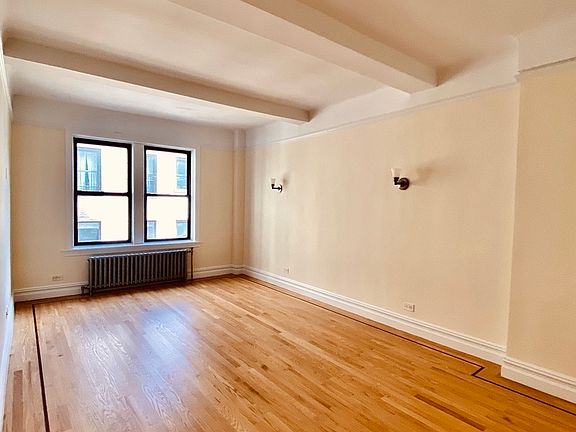 2nd image of 115 E 92nd St #8EE