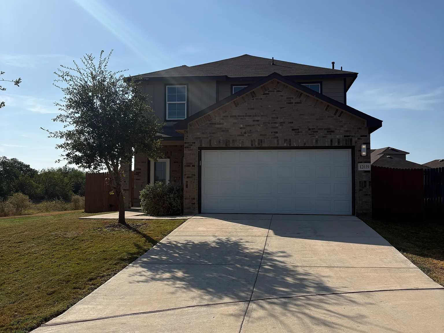 4 bed, 2473 sqft, $2,250 — Photo 1