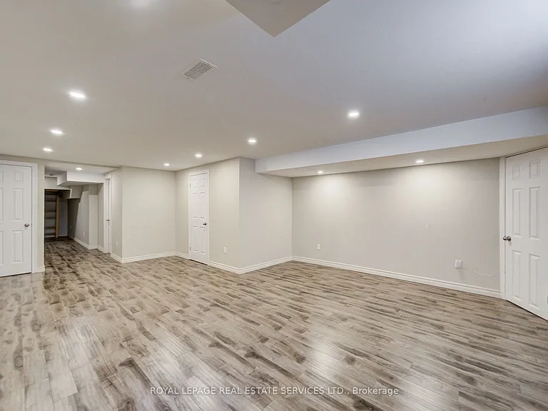 5530 Glen Erin Dr #22 — Photo 38