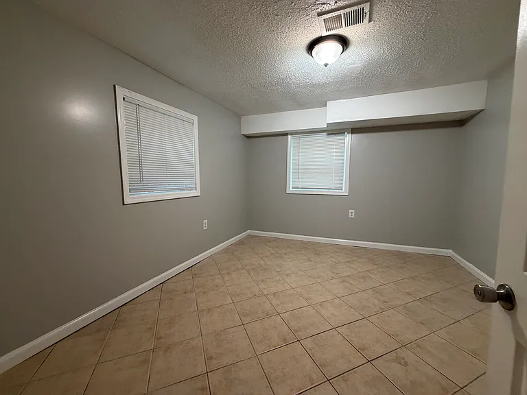 769 Mary Ln — Photo 14