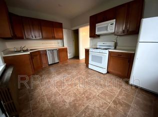 318 Kaercher St, Pittsburgh, PA 15207