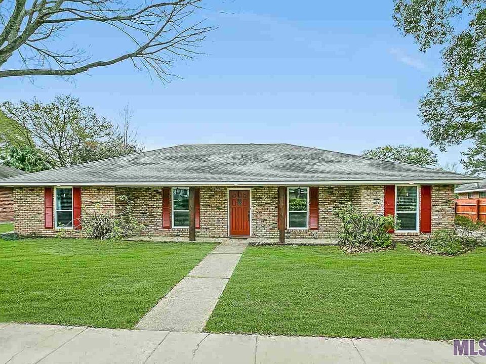 1st image of 1216 Stoneliegh Dr