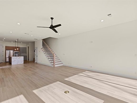 2nd image of 2344 Hondo Ave
