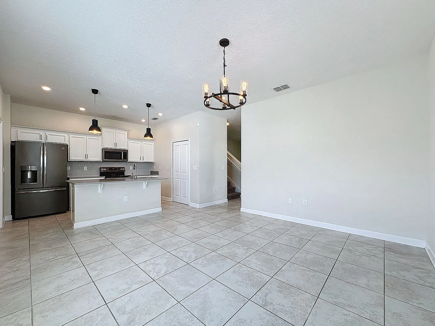 Charming Townhouse in Storey Grove, Winter Garden — Photo 3