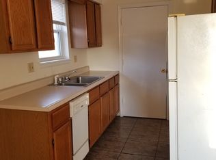 103 Sanders Ct APT B, Columbia, MO 65202