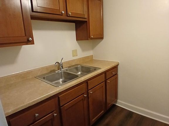 3rd image of 54-66 Cheryl Ln #62-09