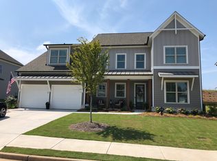 519 Edgewater Dr, Holly Springs, GA 30115