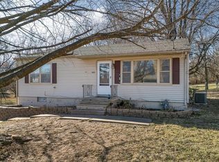 3410 S 30th St, Saint Joseph, MO 64503